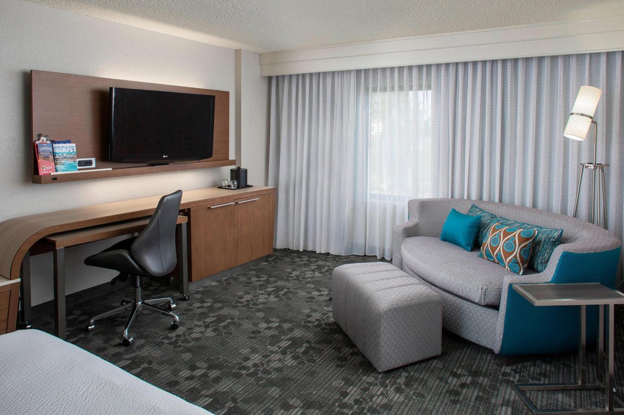 คอร์ตยาร์ด ออร์แลนโด เลคบัวโน วิสตา อิน เดอะแมริออท วิลเลจ Hotel เลก บูเอนา วิสตา ภายนอก รูปภาพ